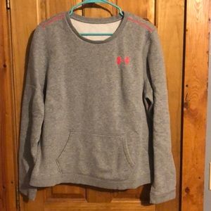Gray Under Armour crew neck sweatshirt